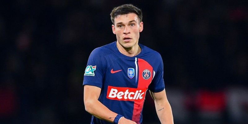 Man United không sẵn sàng trả giá cao cho Manuel Ugarte